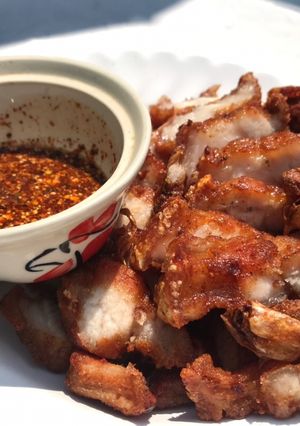 รูปของ หมูสามชั้นทอดน้ำปลา