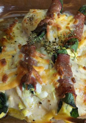 Una foto de Pechugas de pollo rellenas con espinacas y ricota