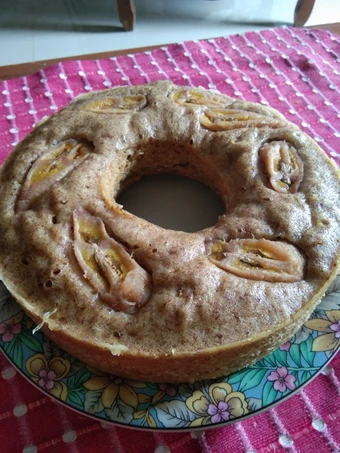 Langkah Gampang Membikin Resep Bolu Pisang Raja Kukus ala &#34;Mayang&#34; yang Sempurna Anti Ribet, Uenak Banget