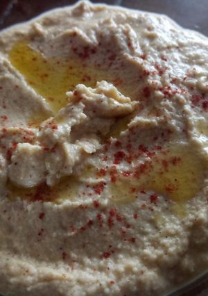 Una foto de Mi primer hummus 😋