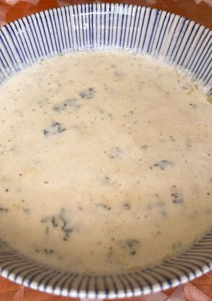 A picture of Blue Cheese Sauce.