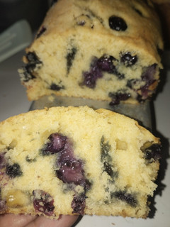 Una foto de Budín de arándanos 🫐