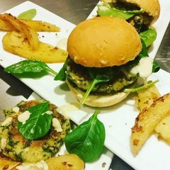 A picture of Spinach, Chickpea and Feta Burger w/Lemon Tahini Dressing,,😚.
