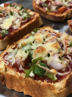 A picture of Cheese chilli toast.