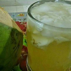 A picture of Coconut green tea.