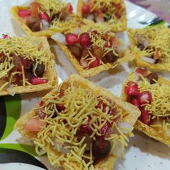 A picture of Man chau chau canapes.