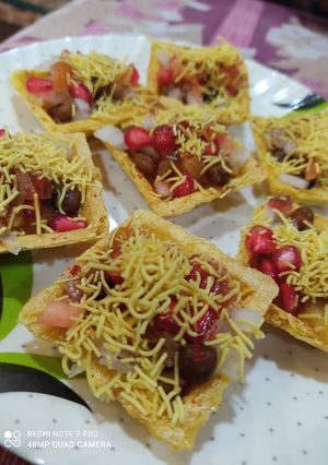 A picture of Man chau chau canapes.