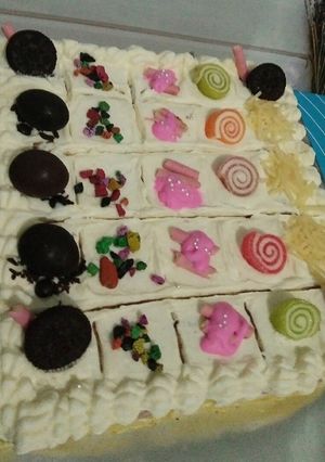 Foto resep Cake ultah sekat. toping jelly lembut