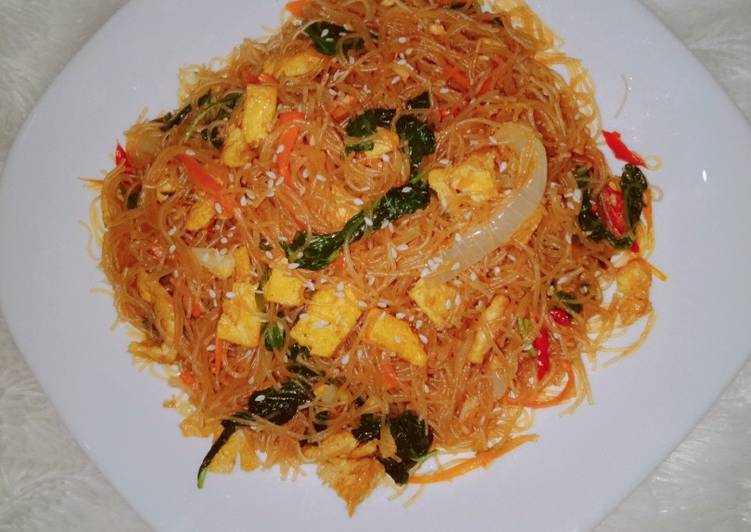 Langkah Mudah untuk Membuat Japchae/ bihun goreng ala korea ?, Enak