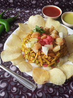 ફરાળી ભેળ (Farali Bhel Recipe In Gujarati) રેસીપી મુખ્ય ફોટો