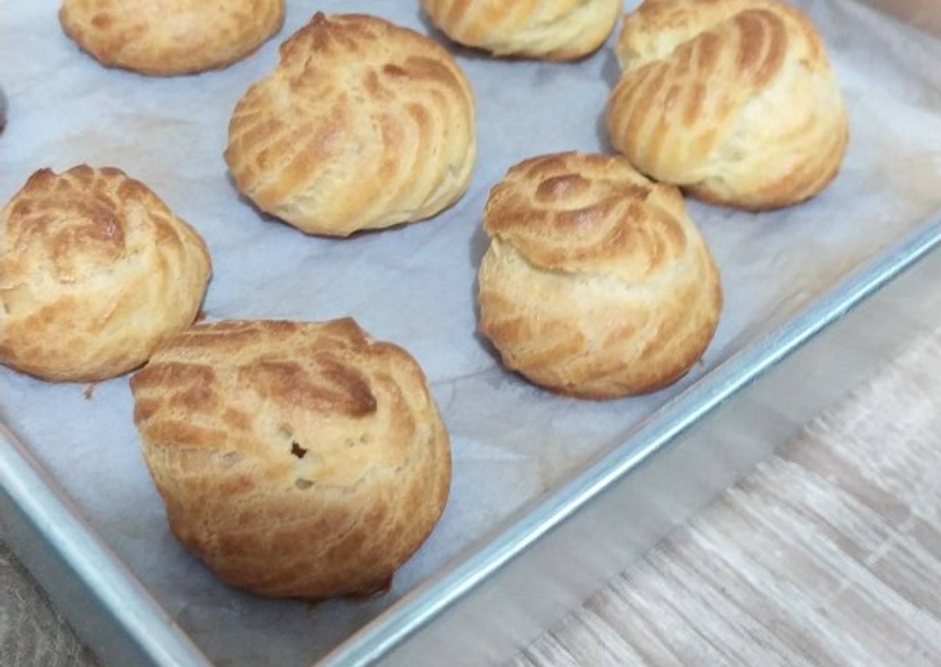 Kue Sus Classic dan Vla Vanilla