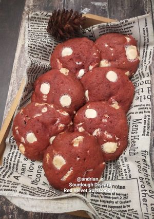 Foto resep Red Velvet Soft Cookies Sourdough Discard