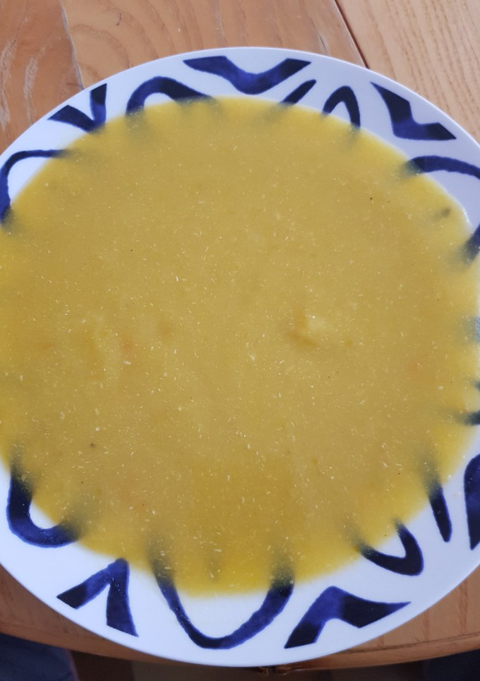 Una foto de Puré de verduras con pollo