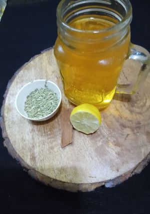 A picture of Fennel Cinnamon detox liquid.