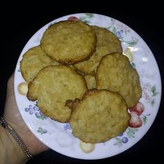 A picture of Coconut cookies.