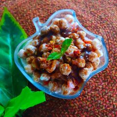 A picture of Chana chat.