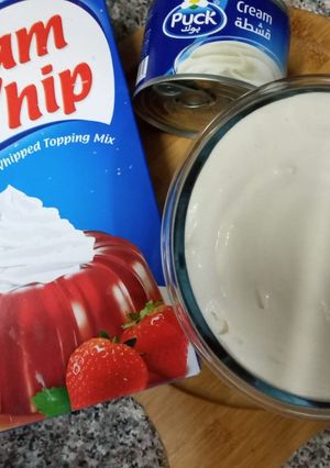 A picture of Whipped topping mix cream.