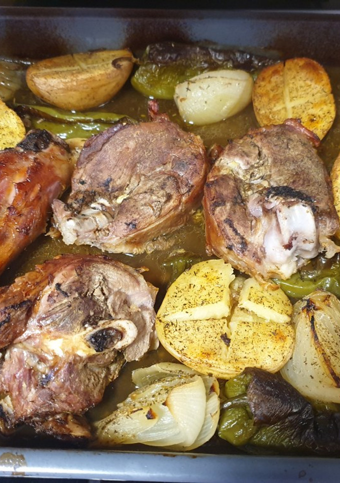 Una foto de Pierna de cordero al horno