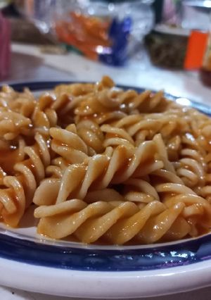 Una foto de Pasta con salsa de jitomate