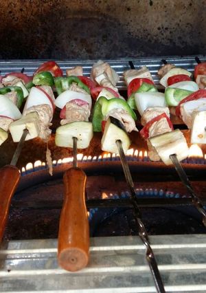 صورة لوصفة مشاوي صدور دجاج معه الخضار 🤗🤗