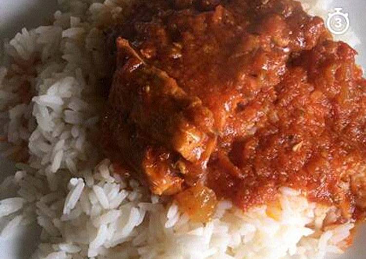 White rice with tomato stew Recipe by lois - Cookpad