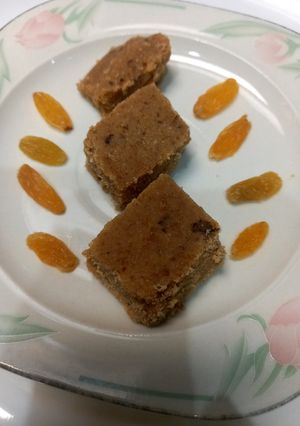 A picture of Diet burfi, whole wheat flour sy. 🥓🧈With brown sugar.