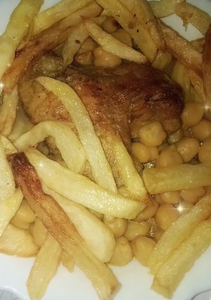 صورة لوصفة محمر بالحمص ودجاج