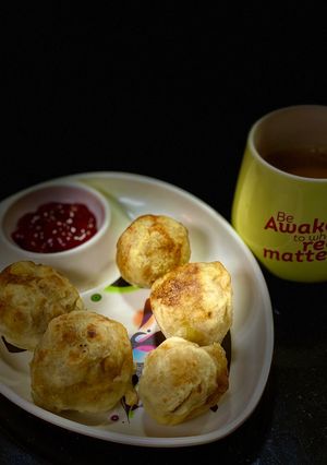 A picture of Bread Cheese Rolls.