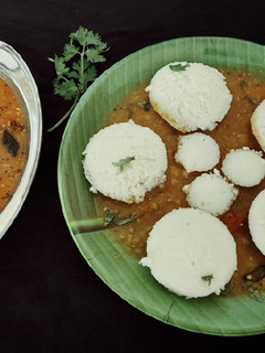 இட்லி சாம்பார்(idly sambar recipe in tamil) செய்முறை முக்கிய புகைப்படம்