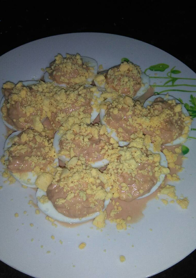 Una foto de Huevos rellenos de atún