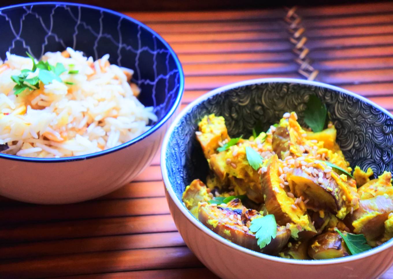 Berenjenas con salsa de yogur - Dahi Baigana