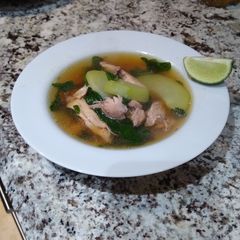 Chicken and Ginger Soup with Chayote & Spinach(Tinolang Manok) A picture of Chicken and Ginger Soup with Chayote & Spinach(Tinolang Manok).