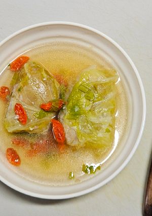 Foto resep Sup Kol Gulung Nutri-Glow (Goji Berry)