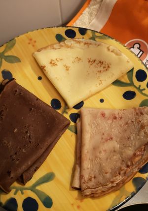 Une photo de Crêpes *chocolat nature et gelée de groseille