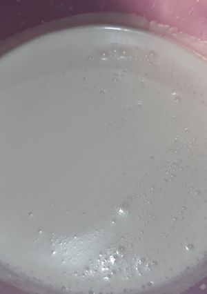 A picture of Coconut milk.