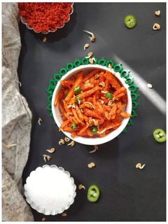 ओली हळद,आल व स्प्राऊटेड मेथी चे लोणच (olya haldi aala meethi che lonche Recipe in Marathi) रेसिपी चे मुख्य फोटो