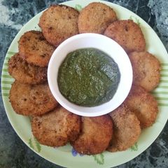 A picture of Suji aloo cutlet.