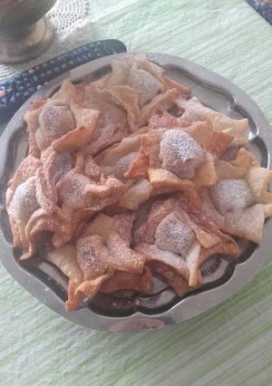 Una foto de Pastelitos de batata y membrillo! !!