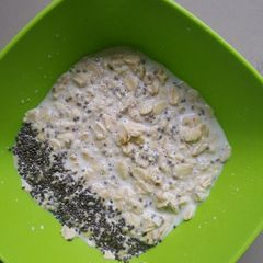 A picture of Cinnamon Chia Overnight Oats.
