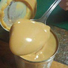 A picture of Homemade caramel.