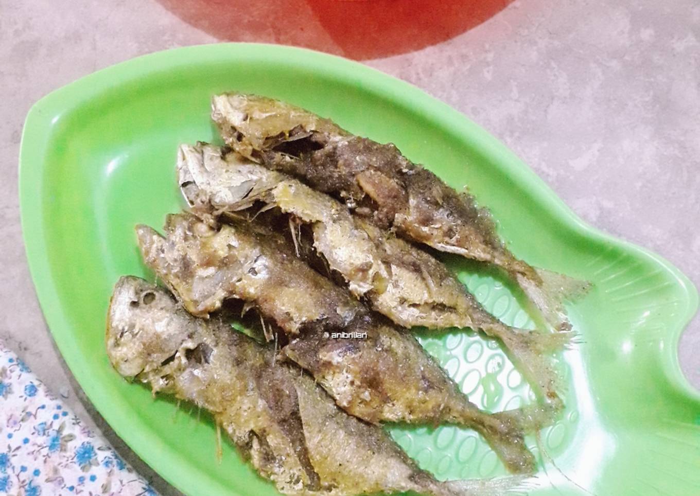 Ikan kembung masak kuning cikur