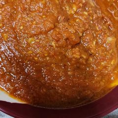 A picture of Tomato Sauce 🍅.