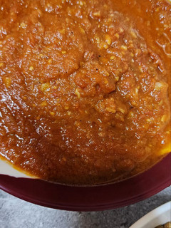 A picture of Tomato Sauce 🍅.