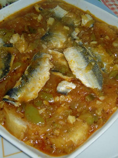 Una foto de Sopa de sardinas-receta de aprovechamiento de pan duro