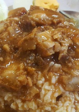 รูปของ ข้าวหน้าหมูกรอบ