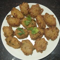 Suji pakoda A picture of Suji pakoda.