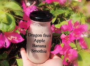 Hình của món Sinh tố thanh long chuối và táo.