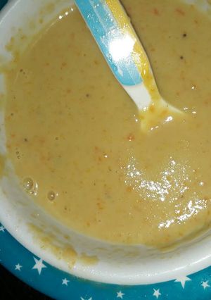 A picture of Plantain and carrot puree.