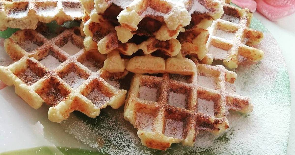 Сырники в вафельнице для венских. Сырники и вафли. Сырники в 19 веке. Сырники в вафельнице фото. Сырники в вафельнице для венских.