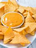 Ropogós nachos, a kedvenc sajtos mártogatósommal 🧀